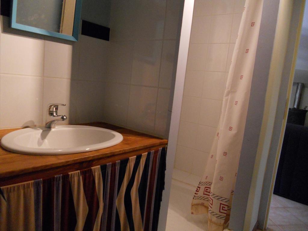 Gite Des Monts Saint-Izaire Номер фото